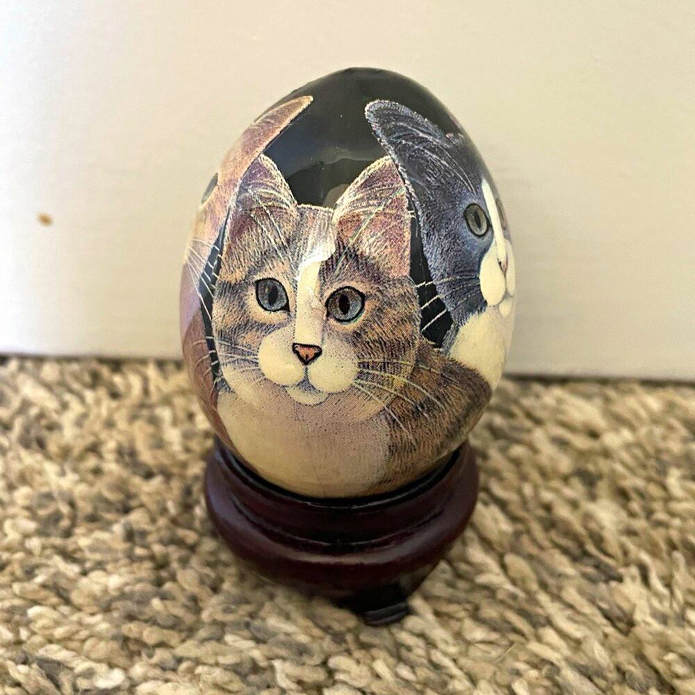 Vtg Cat Wooden Egg Figurine on Stand Hand Painted Decorative Collectible Decor